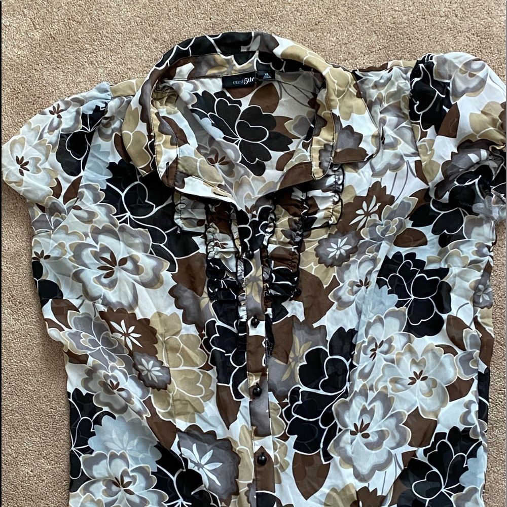 Women’s short sleeve blouse XL